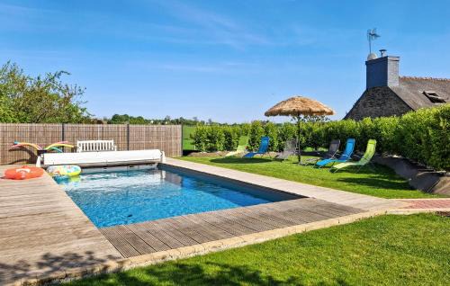 Lovely Home In Canihuel With Heated Swimming Pool