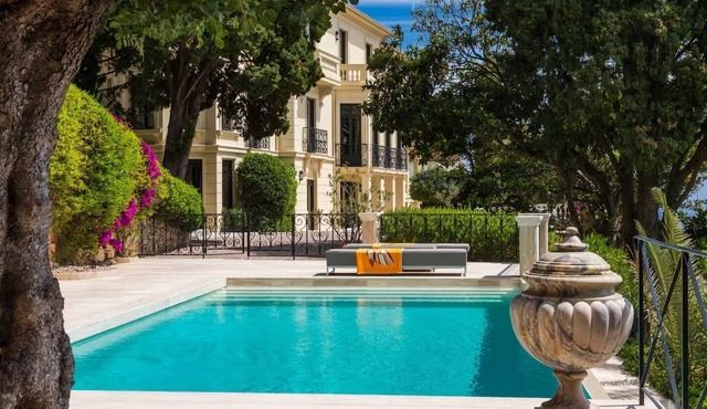 Luxurious Villa Anabel Overlooking Monaco
