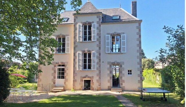 Manor house with historic charm in Bocage Vendéen
