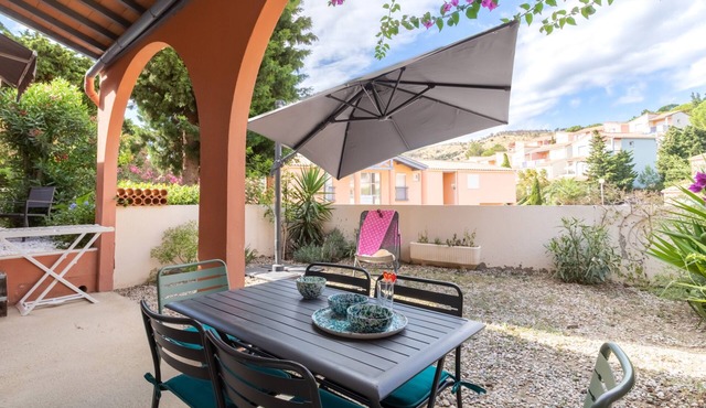 'Meu Delit' Apartment with Shared Pool, Private Terrace and Private Garden