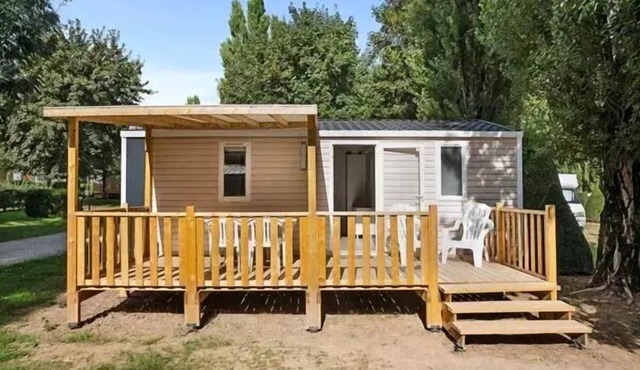 Mobile Home | Classic | 2 Bedrooms | 4 People | Raised Deck | TV