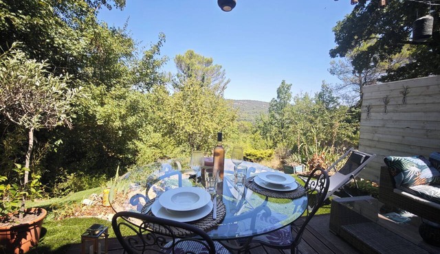 Nature break in green Provence