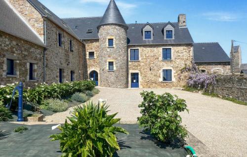 Nice Home In Fierville-Les-Mines With Wifi