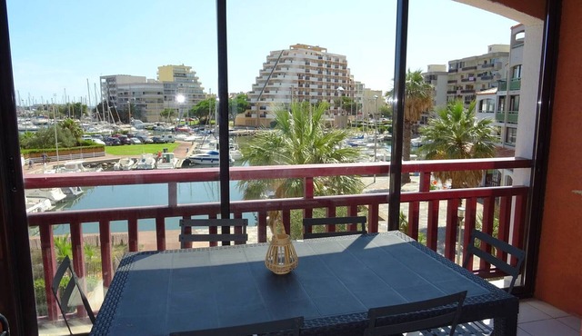 Spacious Cross-Through T3 at Canet Beach Port