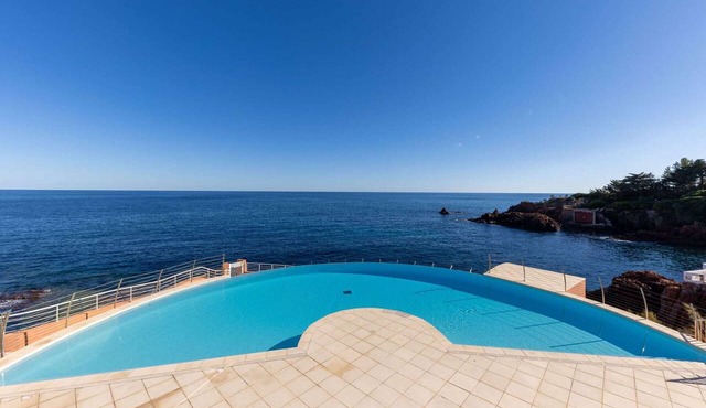 Studio panoramic view, AC, pool - 4 guests