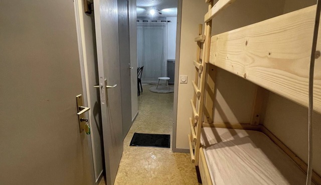 Studio with private bathroom for 4 people at the base of the gondola