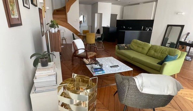 Superb cosy-chic duplex apartment in the heart of Mâcon