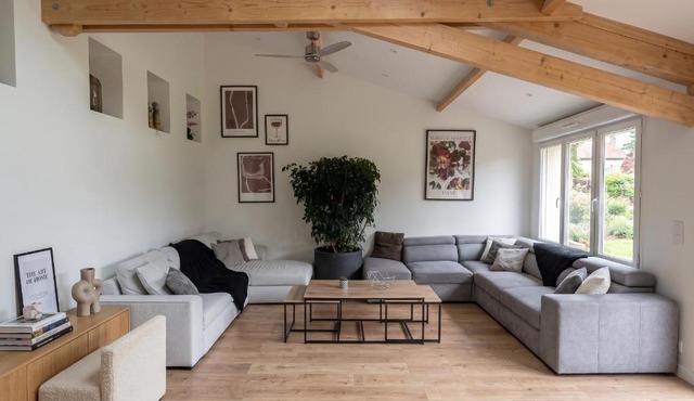 The Crew House Amiens
