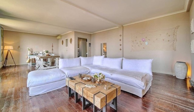 Upstays Sea View 100m² Apartment Cannes
