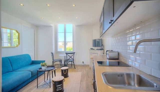 Upstays Suquet Old Town 30m² Apartment