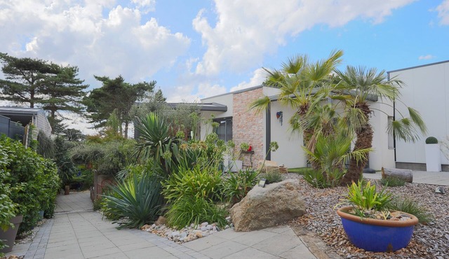 Vacation Home 'Logement À Trebeurden 800m Plage' with Private Terrace, Wi-Fi, and Air Conditioning
