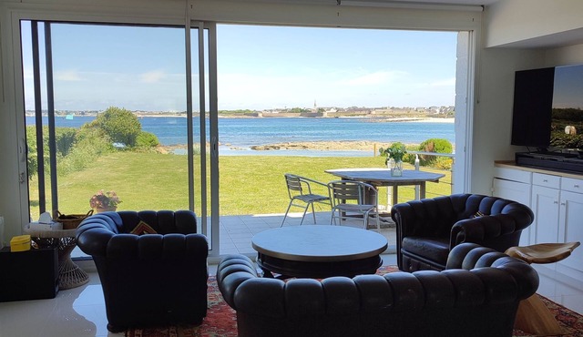 Villa Acces Direct mer