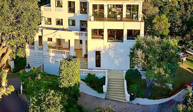Villa Belvedere | 7-bedroom villa near center with panoramic sea views & pool