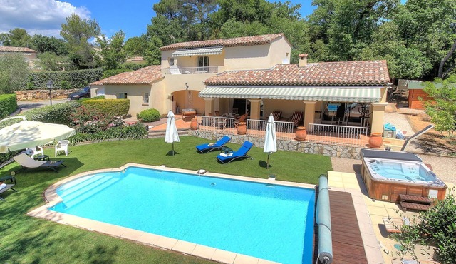 Villa Bois Dore in Valbonne by Interhome