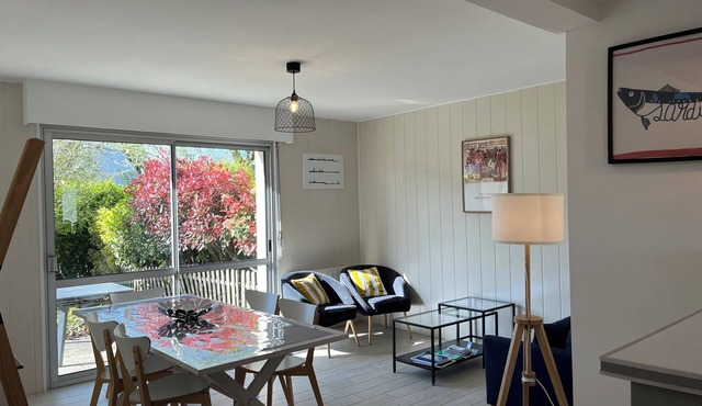 Villa Fouesnant Beg Meil 150 m from the beach and paths with garden