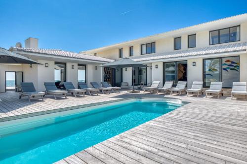 Villa Océans 5 Oceanfront Heated Pool Jacuzzi & Sauna 15 guests