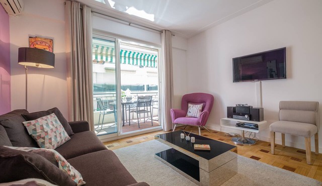 Violet 2 bedroom apartment