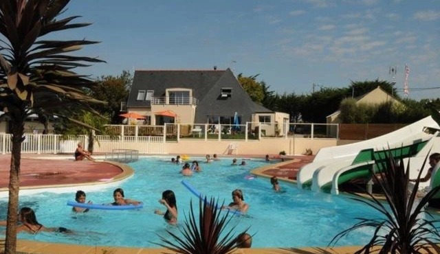 ZEcamping 3* 500m plage espace aquatique locatif TV BBQ 40m2