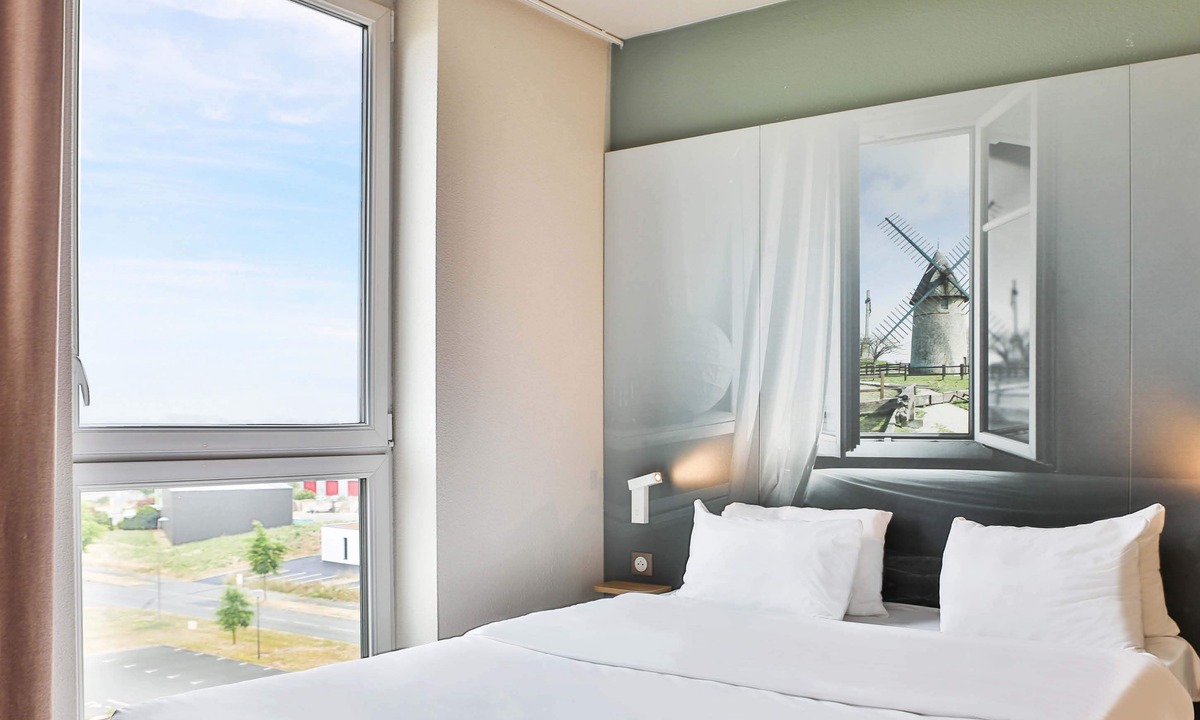 Les Herbiers Hotel | B&B HOTEL LES HERBIERS