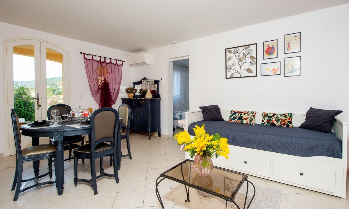 Cabris Apartment | La Joliette - Parking privé et piscine partagée