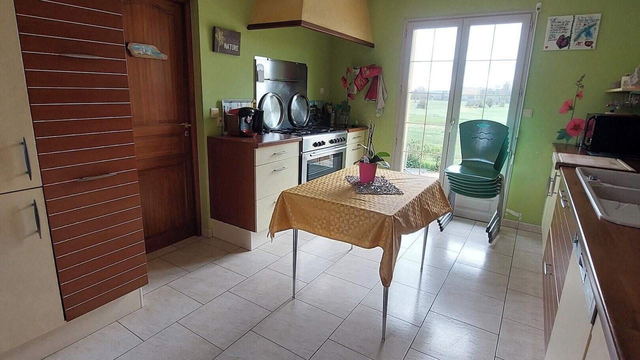 Photo of Kitchen in Mauquenchy
