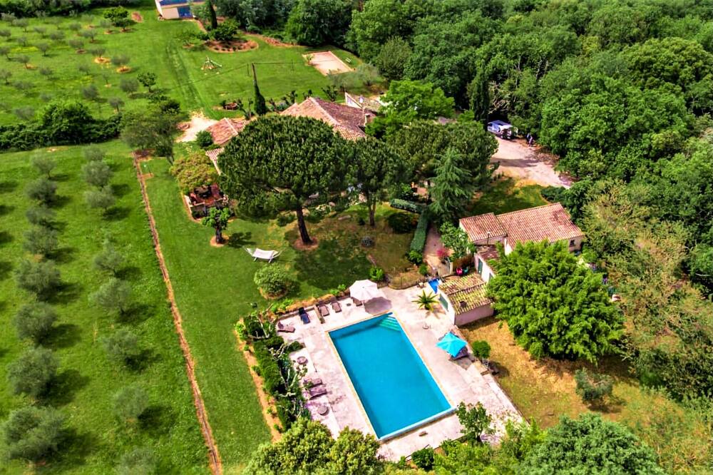 Photo of Outdoor in Saint-Andre-d'Olerargues