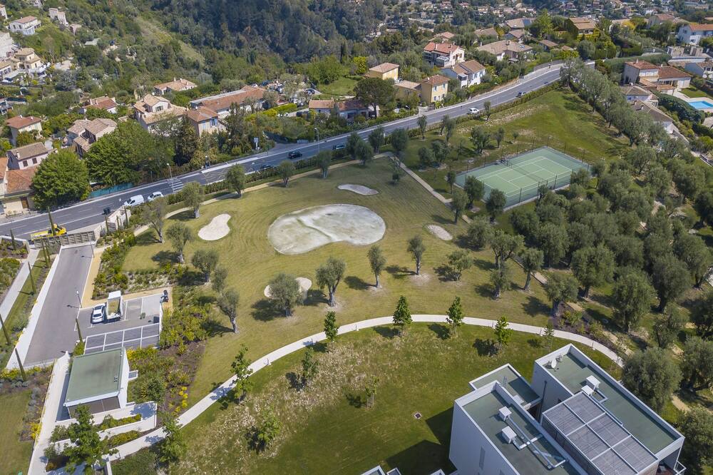 Photo of Outdoor in Gairaut