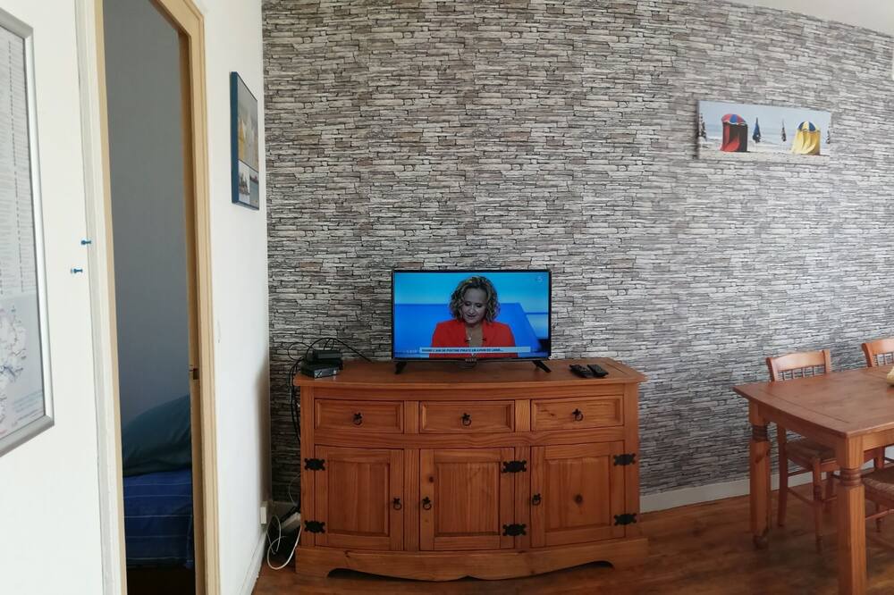 Photo of Bedroom in Saint-Nazaire