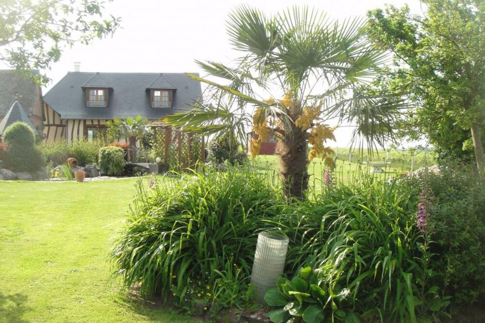 Photo of Outdoor in Osmoy-Saint-Valery