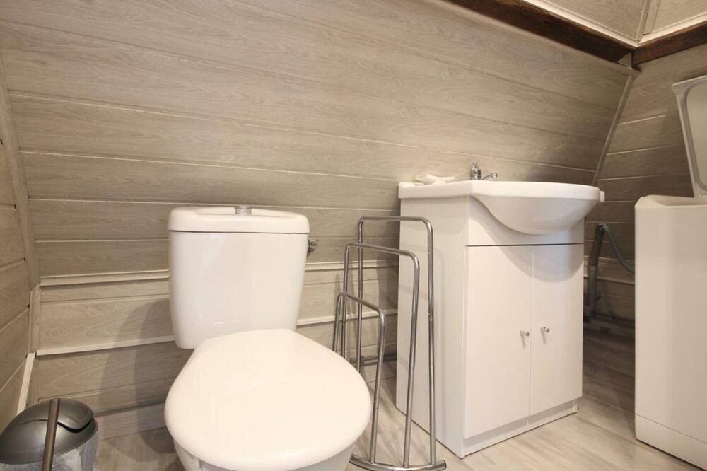 Photo of Bathroom in Osmoy-Saint-Valery