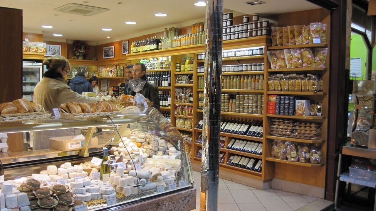 Photo of Others in Quartier du Mail