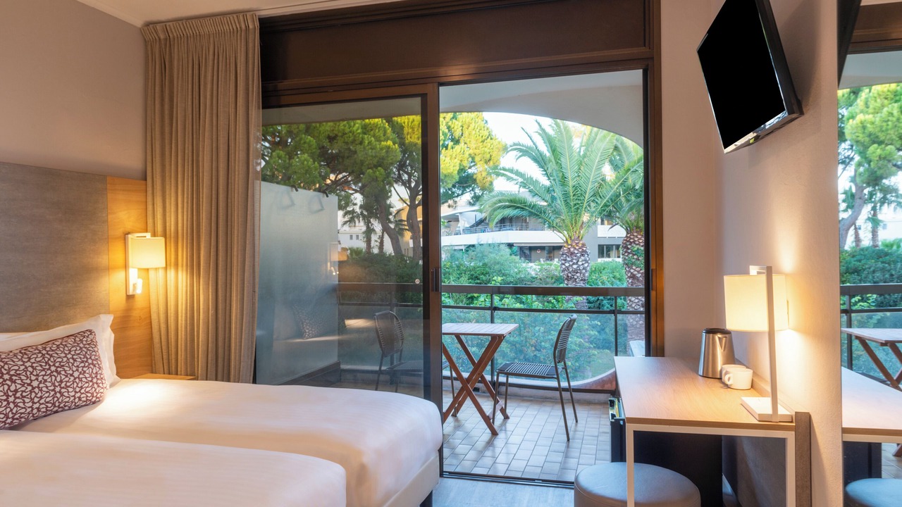 Photo of Bedroom in Villeneuve Loubet Beach