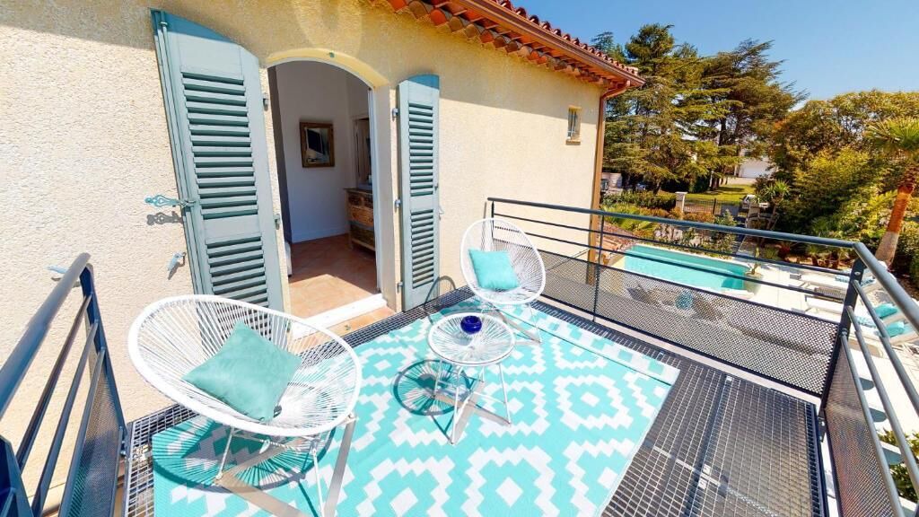 Photo of Bathroom in Frejus