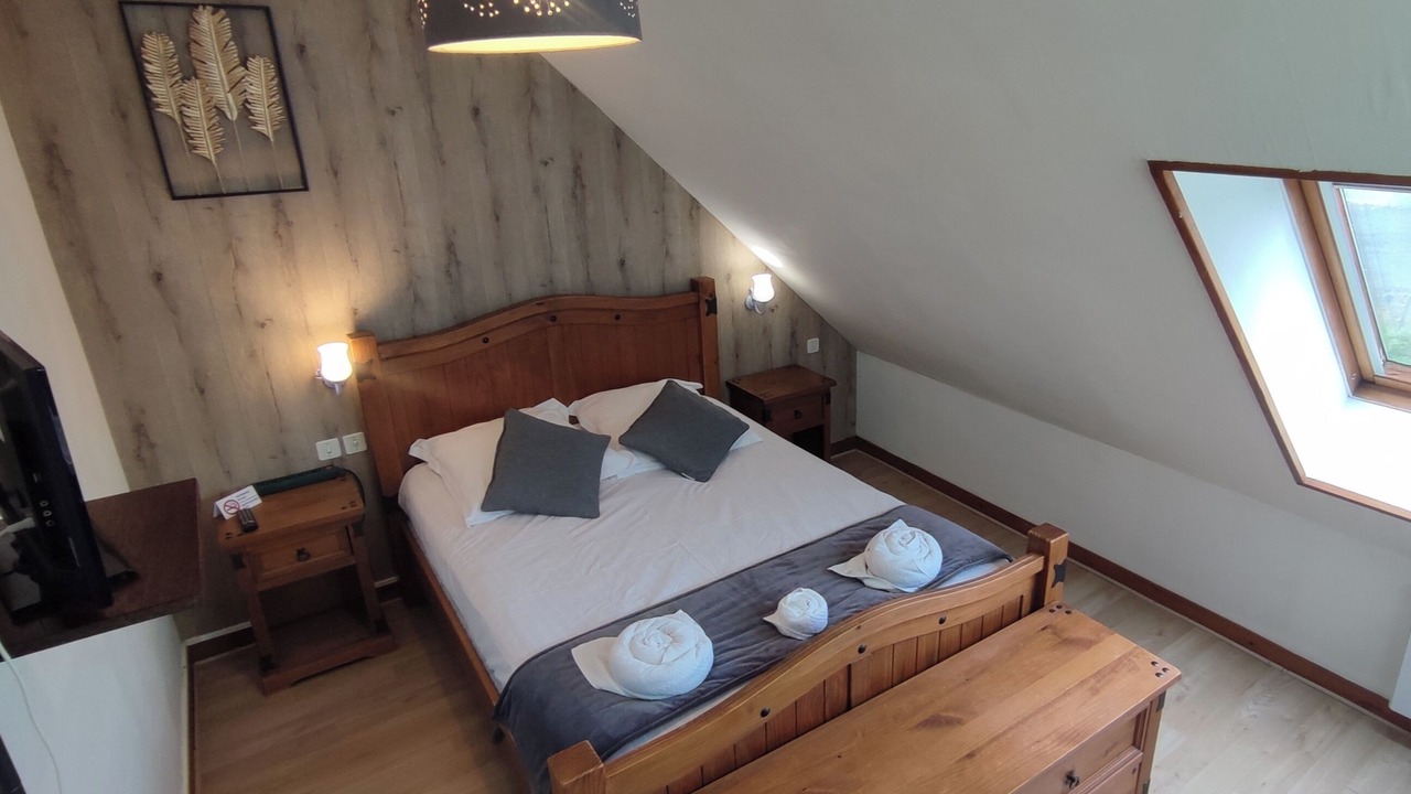 Photo of Bedroom in Montmartin-en-Graignes