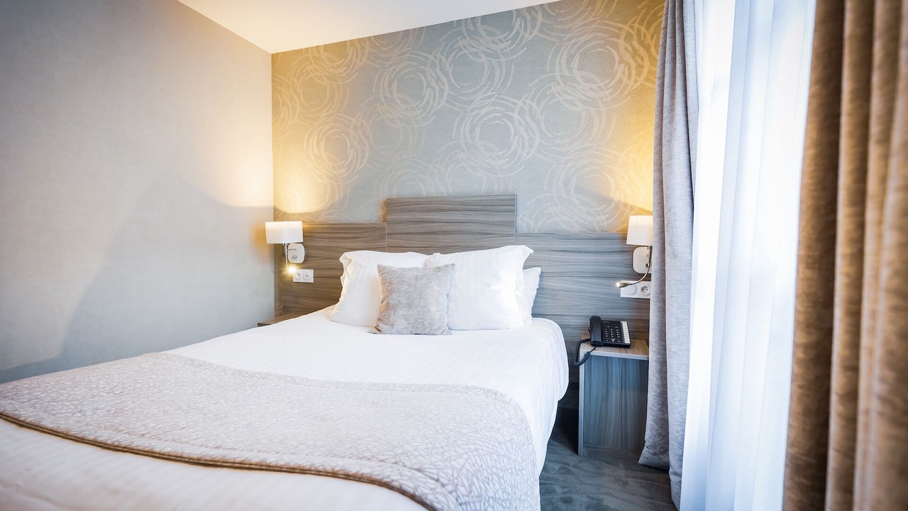 Photo of Bedroom in Bayeux