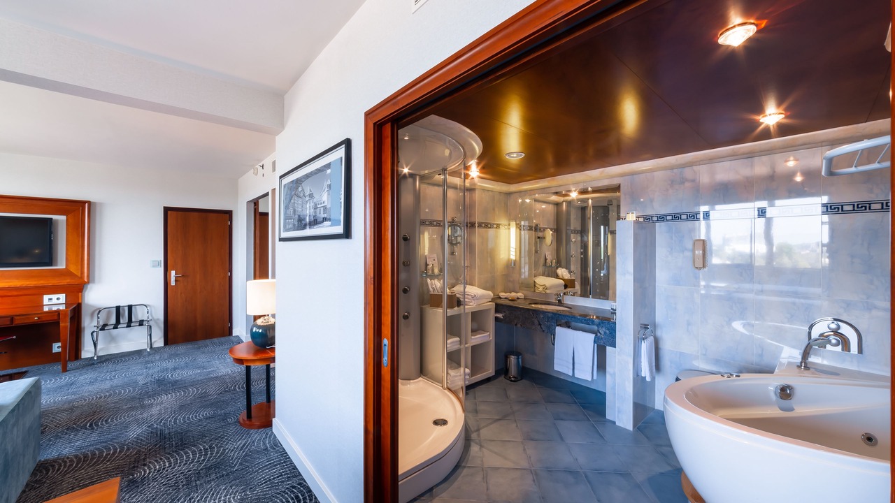 Photo of Bathroom in Contades