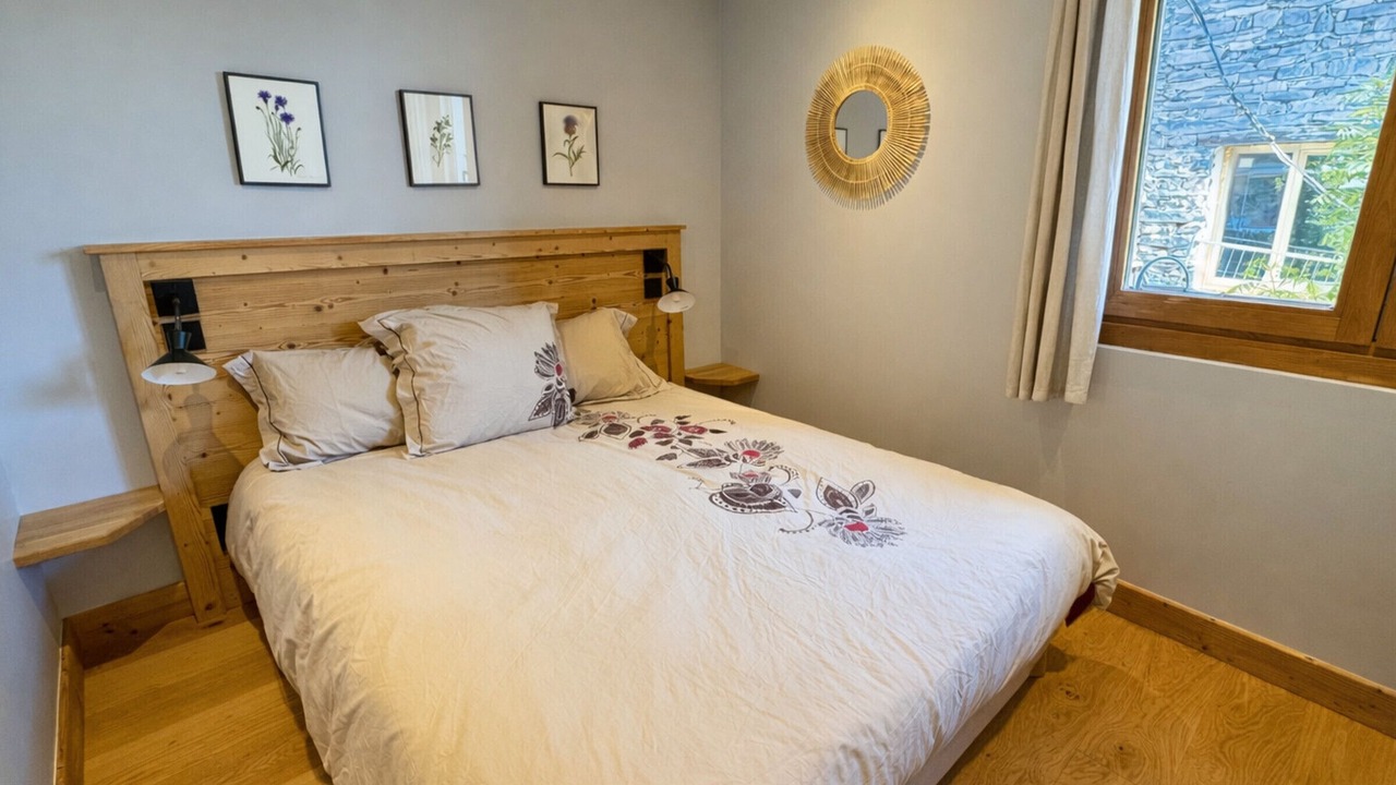 Photo of Bedroom in Saint-Marcel