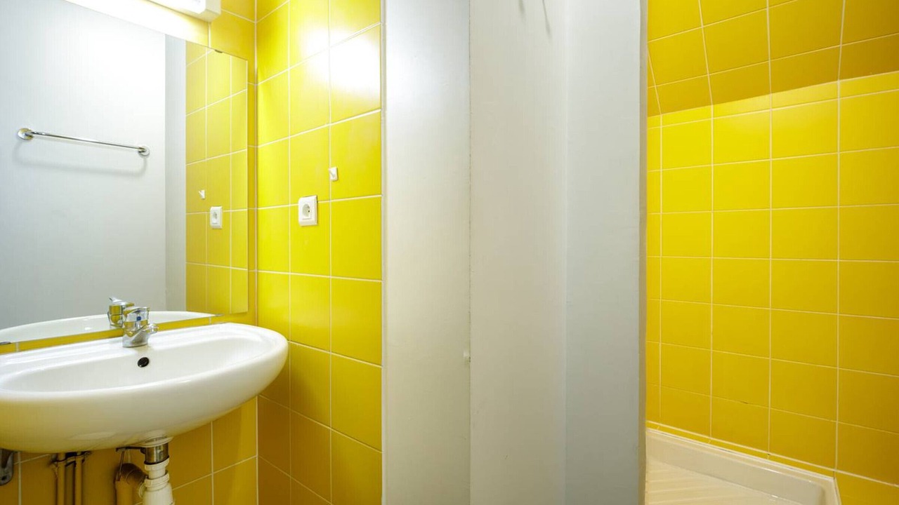 Photo of Bathroom in Germ