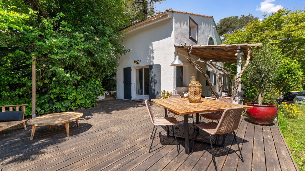 Photo of Outdoor in Les Maillans