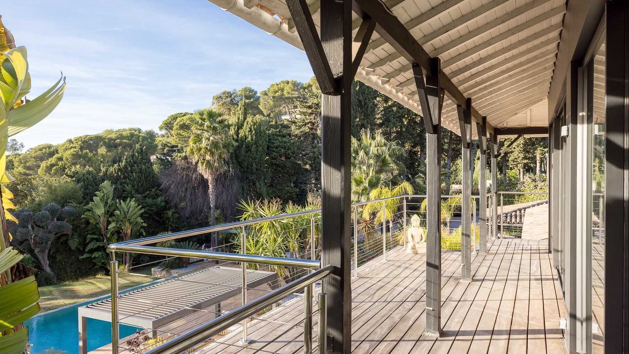 Photo of Patio Balcony in California - Pezou
