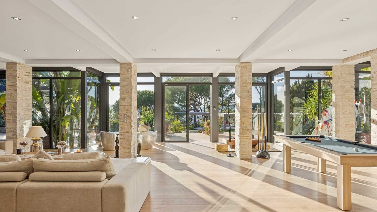 Photo of Bedroom in California - Pezou