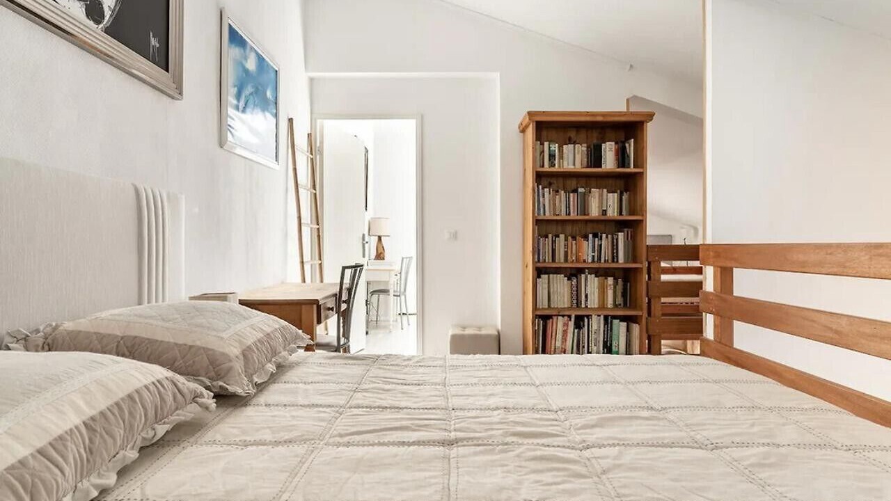 Photo of Bedroom in Saint-Aygulf