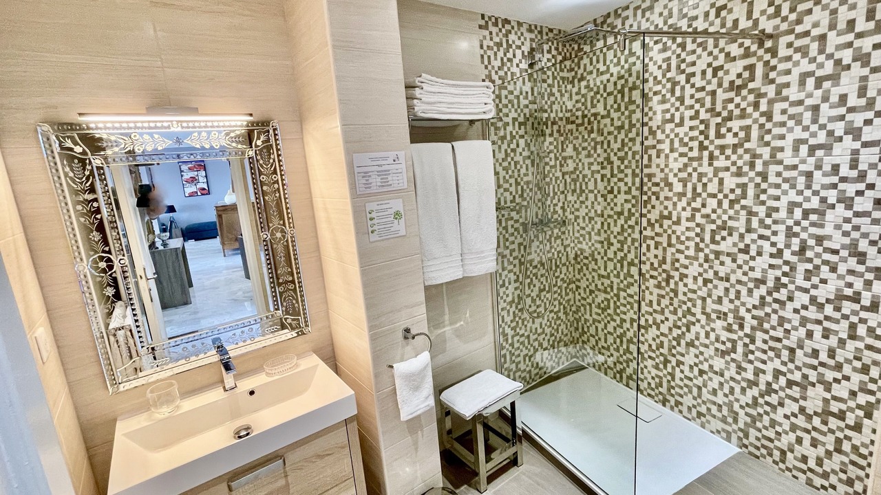 Photo of Bathroom in Le Cannet