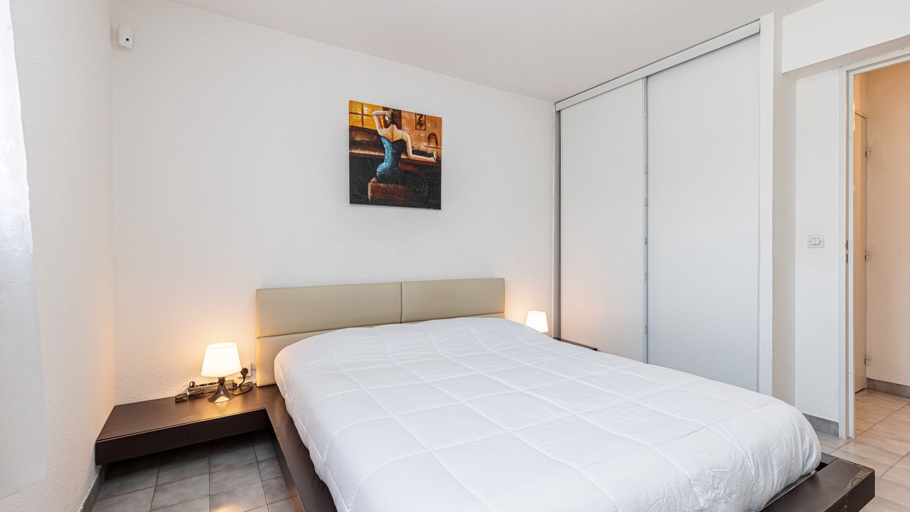 Photo of Bedroom in Les Baumettes