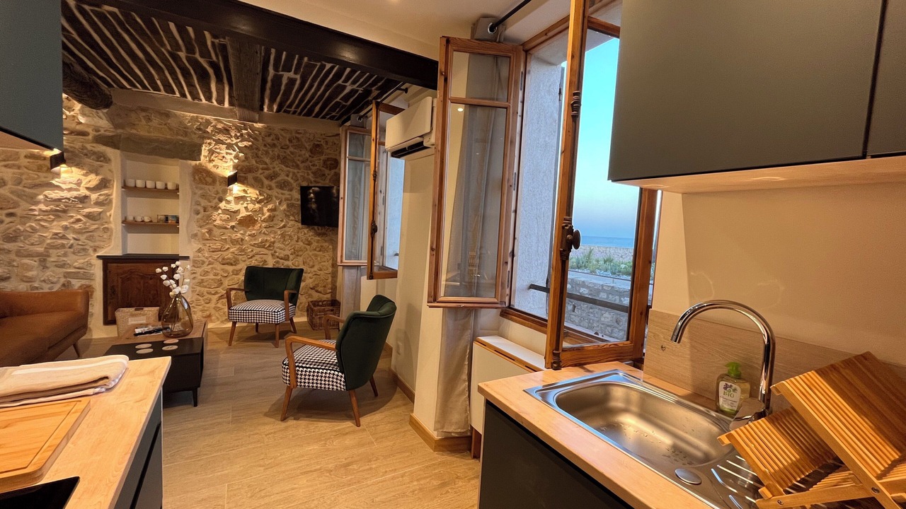 Photo of Kitchen in Antibes Old Town