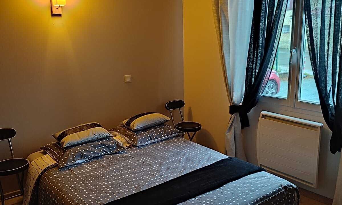 Photo of Bedroom in Etaules