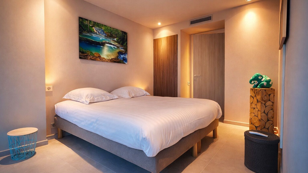 Photo of Bedroom in Cannes La Bocca