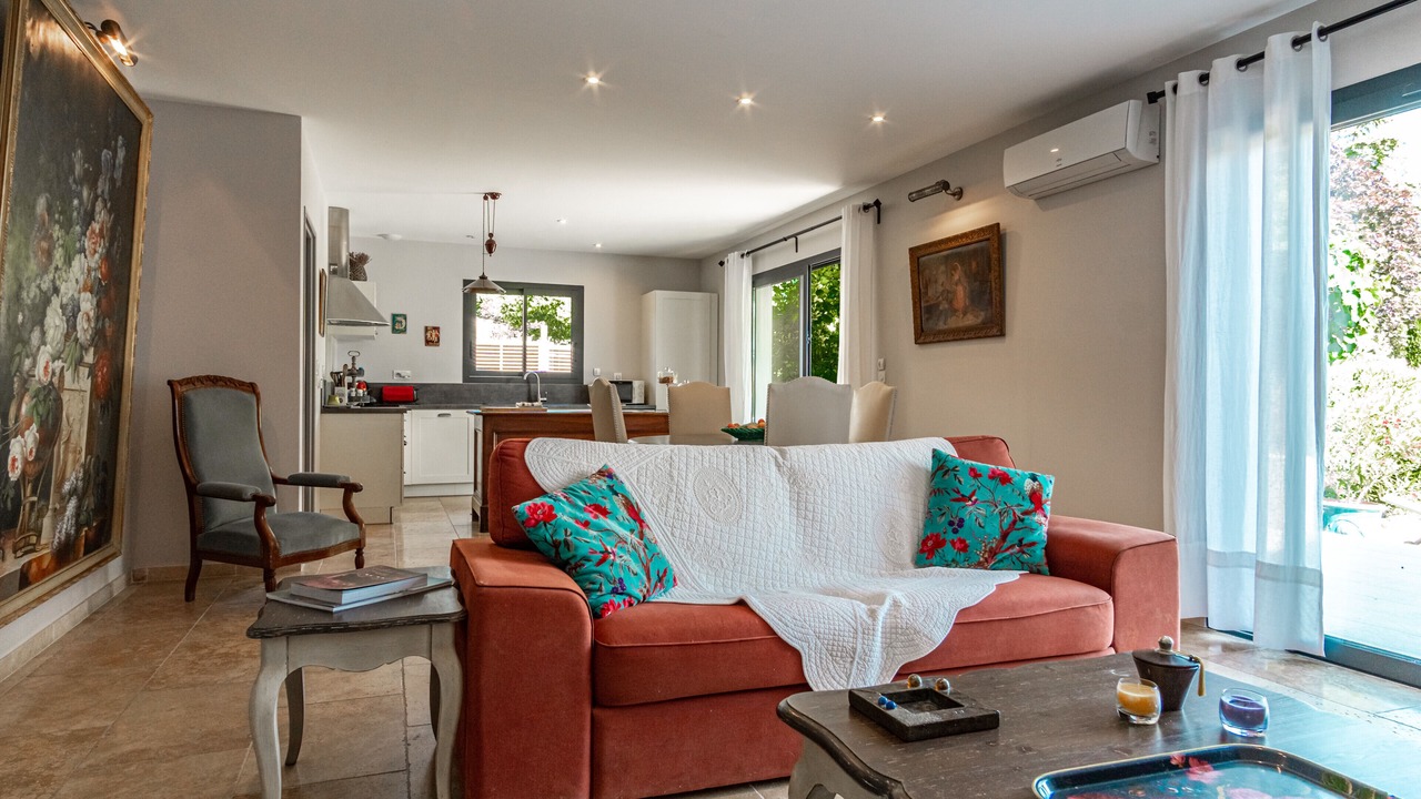 Photo of Livingroom in L'Isle-sur-la-Sorgue