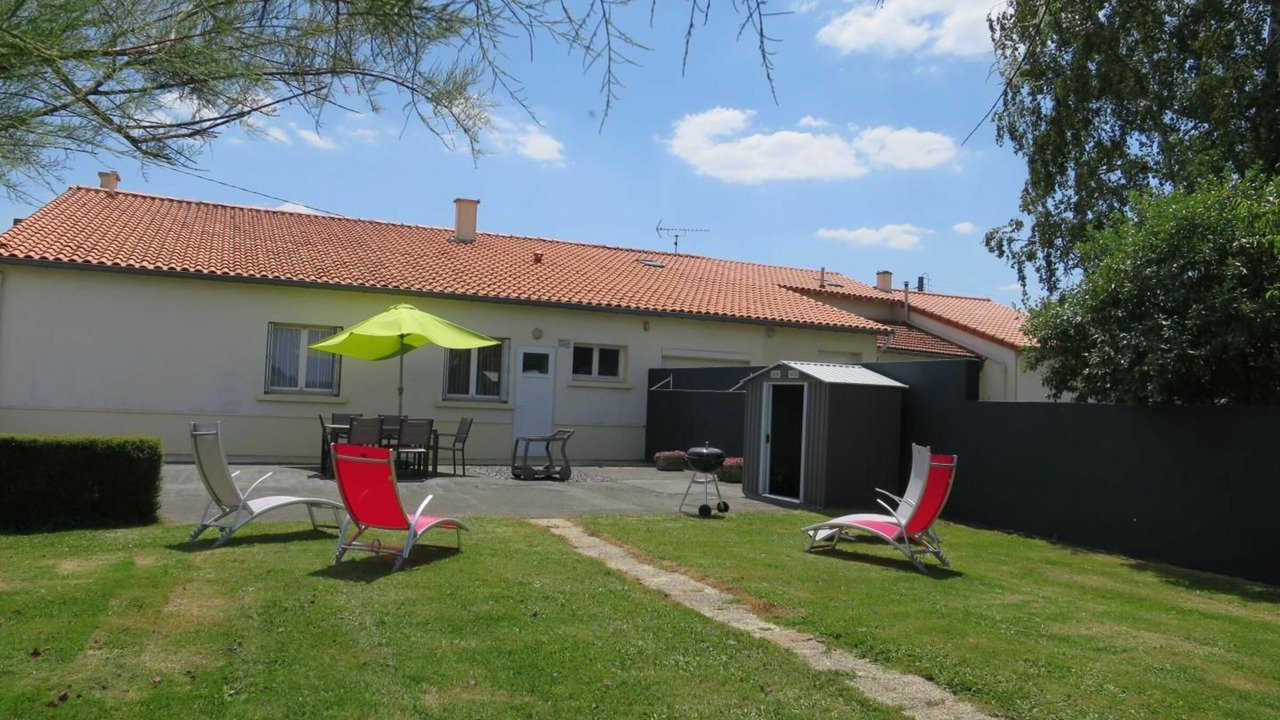 Photo of Outdoor in Saint-Georges-des-Gardes