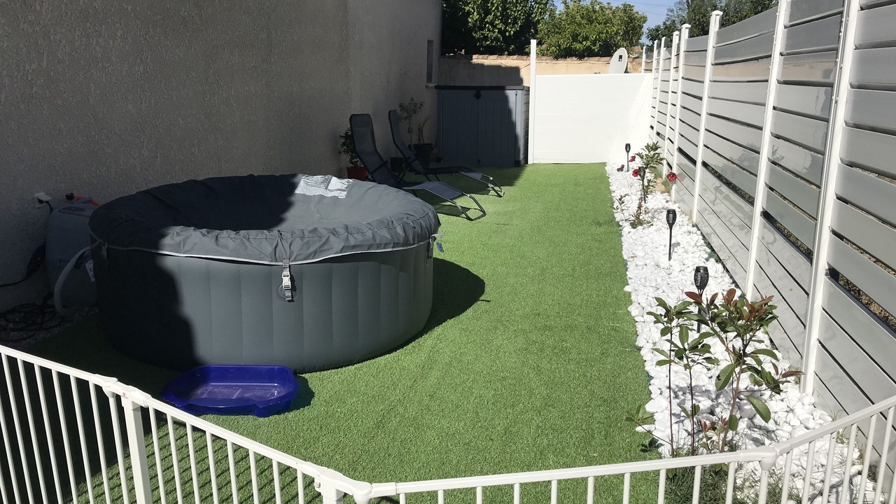 Photo of Outdoor in Cavillargues